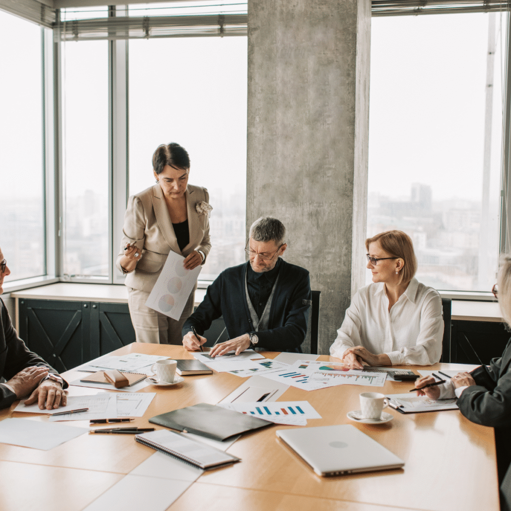 Business brokers consulting with HR Partners about non-competing PEO services